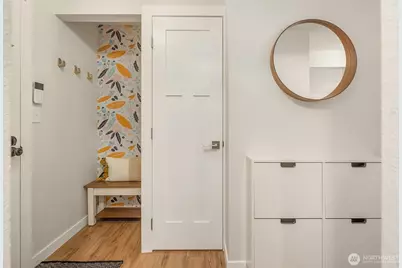 11556 Greenwood Avenue N #102, Seattle, WA 98133 - Photo 14