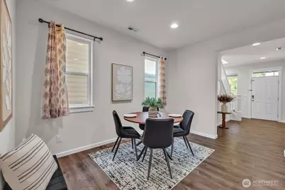 1326 192nd Place SE, Bothell, WA 98012 - Photo 4