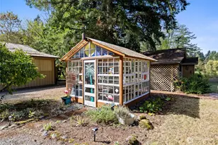 34724 48th Ave E, Eatonville, WA 98328 - Photo 22