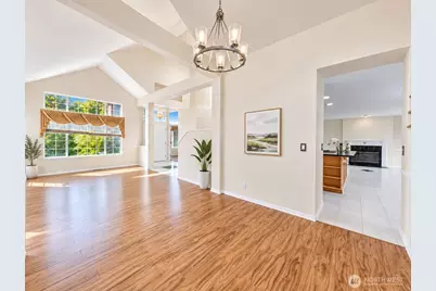 831 41st Place, Everett, WA 98201 - Photo 8