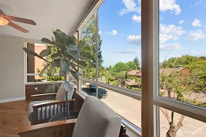 10903 Glen Acres Drive S #B, Seattle, WA 98168 - Photo 10