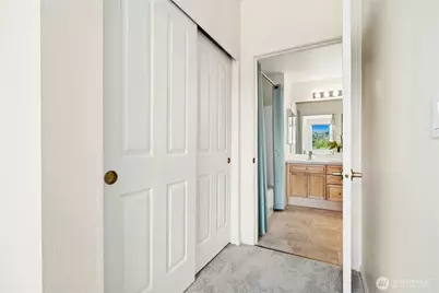 2244 132nd Avenue SE #B208, Bellevue, WA 98005 - Photo 22