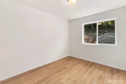 2389 Viking Street W, Bremerton, WA 98312 - Photo 22