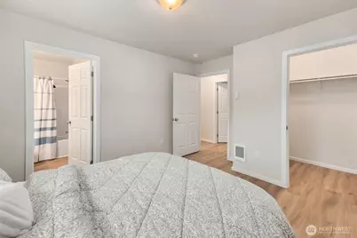 2389 Viking Street W, Bremerton, WA 98312 - Photo 18