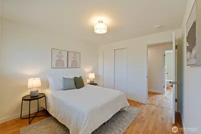 782 Lynnwood Avenue NE, Renton, WA 98056 - Photo 16