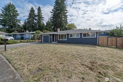 782 Lynnwood Avenue NE, Renton, WA 98056 - Photo 4