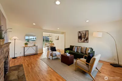 782 Lynnwood Avenue NE, Renton, WA 98056 - Photo 8