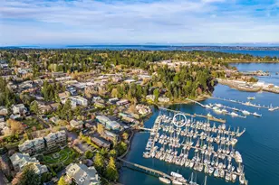 141 Parfitt Way SW, Bainbridge Island, WA 98110 - Photo 4