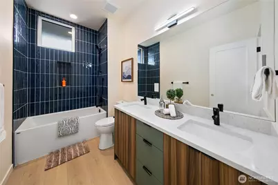 4511 A 34th Avenue S, Seattle, WA 98118 - Photo 14