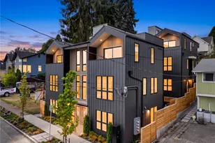 4511 A 34th Ave S, Seattle, WA 98118 - Photo 2