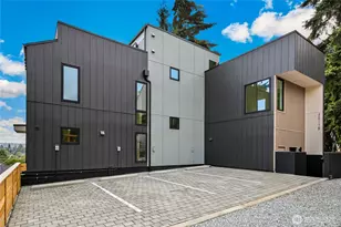 4511 A 34th Ave S, Seattle, WA 98118 - Photo 24