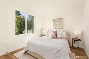 338 NE 90th St, Seattle, WA 98115 - Photo 14