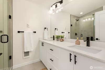 338 NE 90th Street, Seattle, WA 98115 - Photo 22