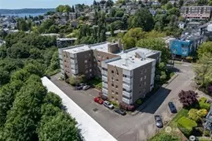 1800 Taylor Ave N, Seattle, WA 98109 - Photo 2