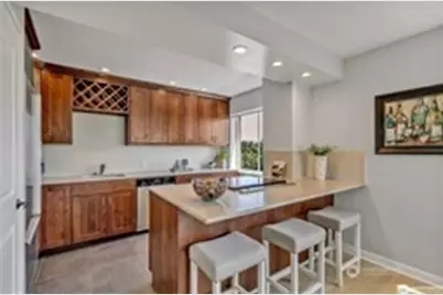1800 Taylor Avenue N #210, Seattle, WA 98109 - Photo 12