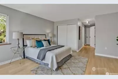 1800 Taylor Avenue N #210, Seattle, WA 98109 - Photo 16