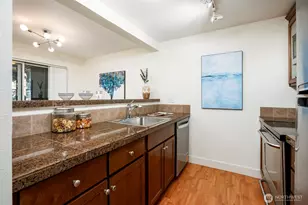 300 N 130th St, Seattle, WA 98133 - Photo 8