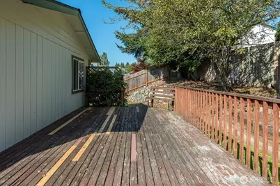 17701 Hillside Court, Arlington, WA 98223 - Photo 28
