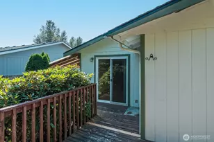 17701 Hillside Ct, Arlington, WA 98223 - Photo 26