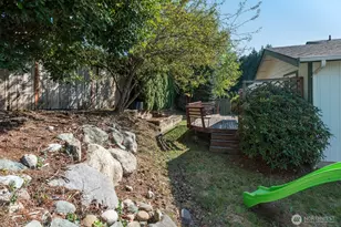 17701 Hillside Ct, Arlington, WA 98223 - Photo 32