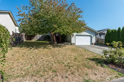 17701 Hillside Court, Arlington, WA 98223 - Photo 2