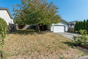17701 Hillside Ct, Arlington, WA 98223 - Photo 2