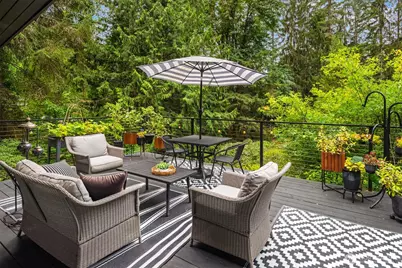 20200 37th Avenue NE, Lake Forest Park, WA 98155 - Photo 12