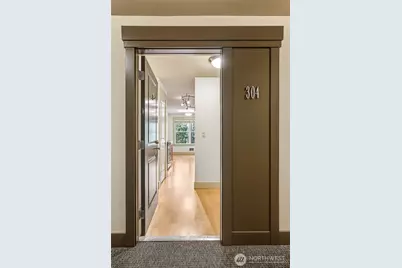 22910 90th Avenue W #E304, Edmonds, WA 98026 - Photo 2