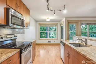 22910 90th Ave W, Edmonds, WA 98026 - Photo 1