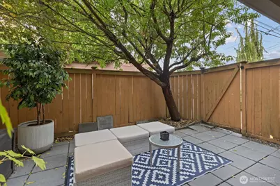 4115 42nd Avenue SW #A, Seattle, WA 98116 - Photo 24