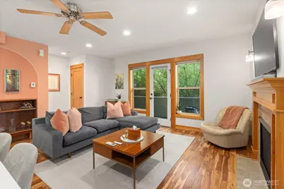 4115 42nd Avenue SW #A, Seattle, WA 98116 - Photo 6