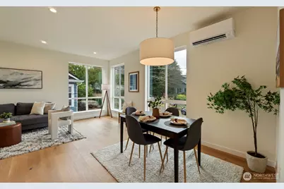 116 N 55th Street, Seattle, WA 98103 - Photo 10