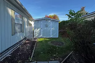 971 SE Scenic View Dr, College Place, WA 99324 - Photo 14