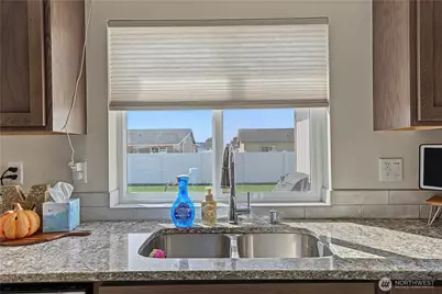 812 E Casacde Street, Othello, WA 99344 - Photo 14