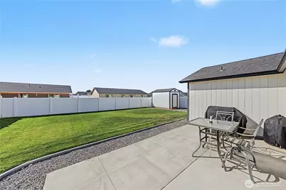 812 E Casacde Street, Othello, WA 99344 - Photo 32