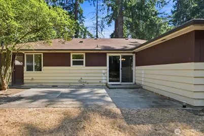 3839 145th Avenue SE, Bellevue, WA 98006 - Photo 2