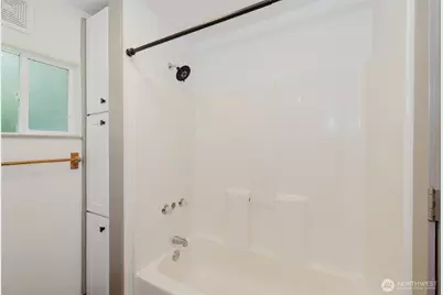 9784 W Belfair Valley Rd, Bremerton, WA 98312 - Photo 26