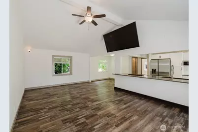 9784 W Belfair Valley Rd, Bremerton, WA 98312 - Photo 16