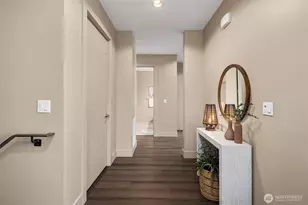 4025 Burton Pl W, Seattle, WA 98199 - Photo 26