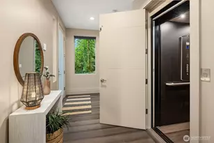 4025 Burton Pl W, Seattle, WA 98199 - Photo 14
