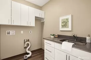 4025 Burton Pl W, Seattle, WA 98199 - Photo 22