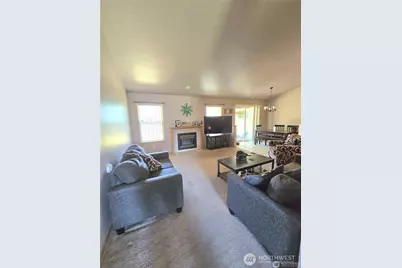 15407 8th Avenue E, Tacoma, WA 98445 - Photo 2