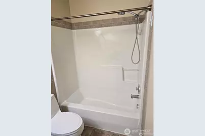 15407 8th Avenue E, Tacoma, WA 98445 - Photo 8