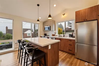 6014 35th Avenue NW, Seattle, WA 98107 - Photo 8