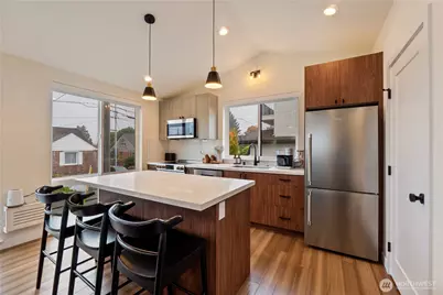 6014 35th Avenue NW, Seattle, WA 98107 - Photo 10