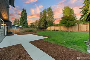 11516 Bartlett Ave NE, Seattle, WA 98125 - Photo 24