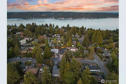11516 Bartlett Avenue NE, Seattle, WA 98125 - Photo 28