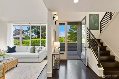 1819 39th Avenue E, Seattle, WA 98112 - Photo 4
