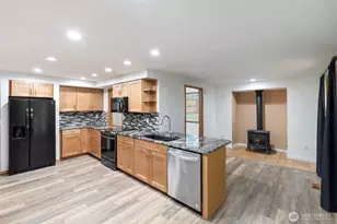 1920 Burbank Ave NW, Olympia, WA 98502 - Photo 6