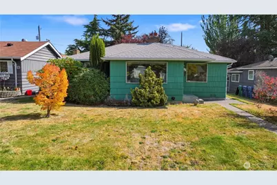 9216 30th Avenue SW, Seattle, WA 98126 - Photo 1
